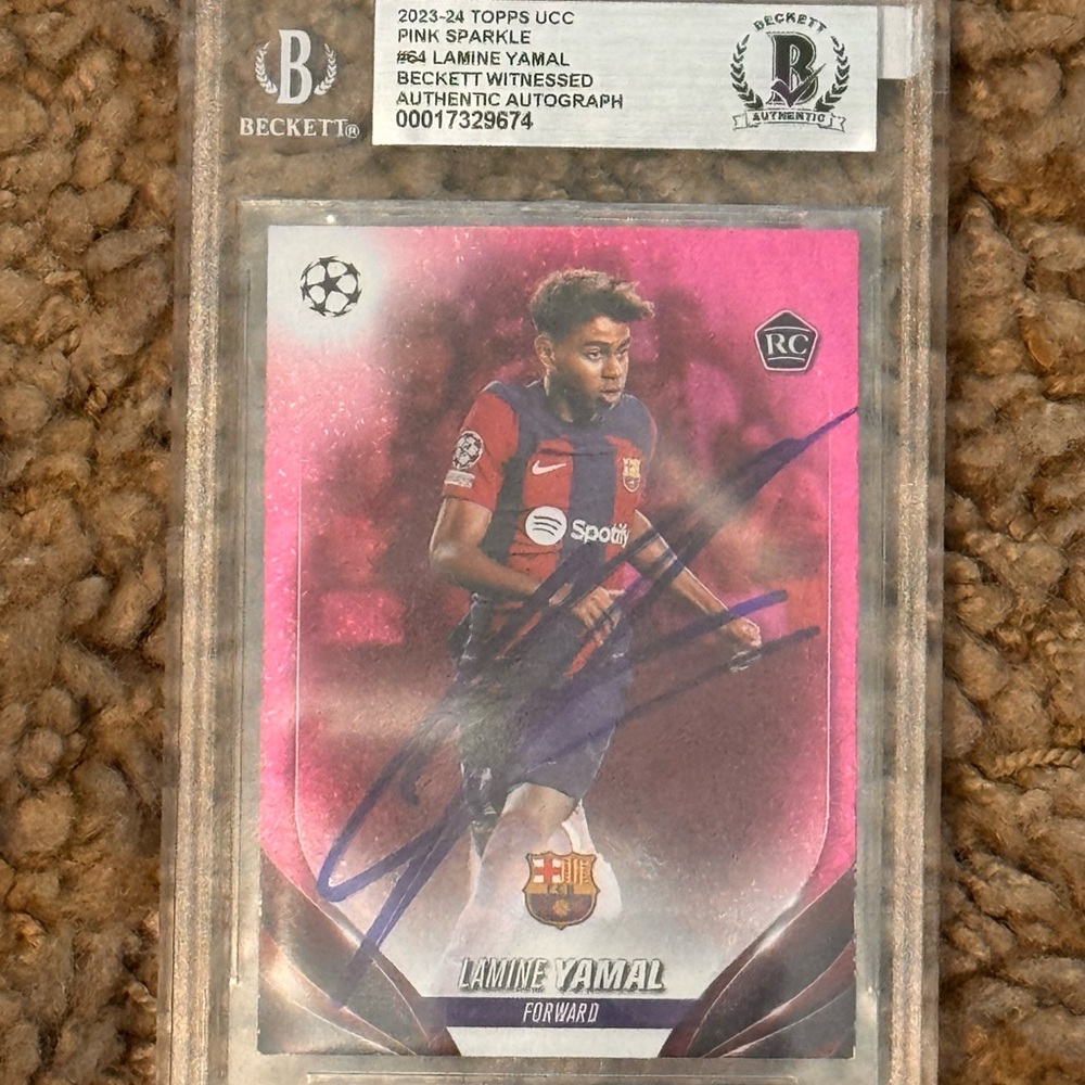 2023 Topps UCC Pink Sparkle Lamine Yamal #64Auto On Card Authentic! FC Barcelona
